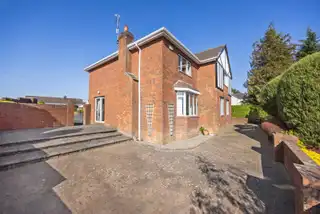 3 Tudor GroveImage 28