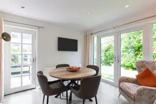 109 AshgreenImage 10