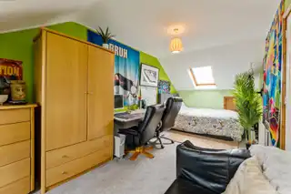 30 Mill GreenImage 19