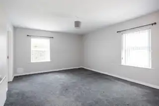 32B Crumlin RoadImage 21