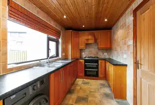 1 Moyadam ParkImage 6