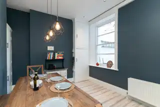 16 Curran RoadImage 17