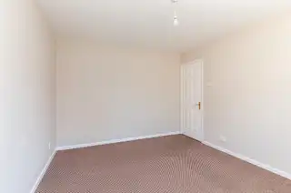 25 Hollybrook GroveImage 11