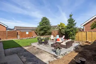 12 Woodford Park EastImage 18