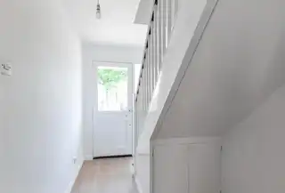 33 Westmount AvenueImage 4