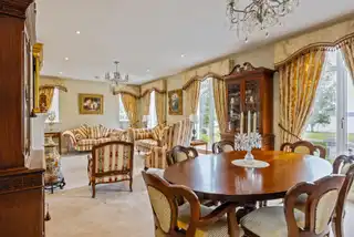 692 Shore RoadImage 14