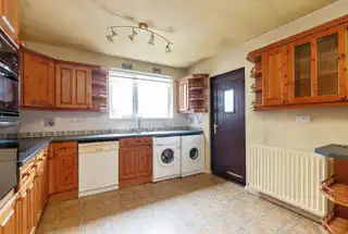 13 Glenwell GroveImage 8