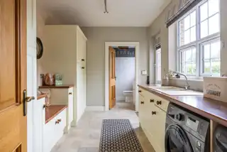 32 Grove RoadImage 24
