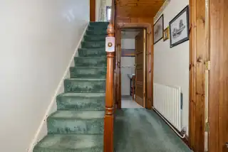 Middle RoadImage 12