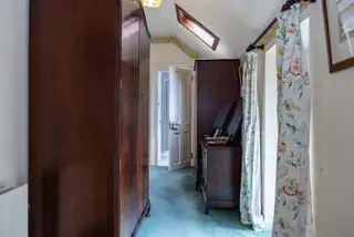 Middle RoadImage 30