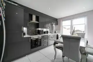 15 West Circular RoadImage 8