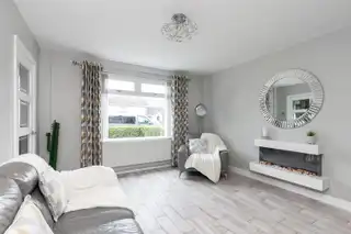 3 Glanroy CrescentImage 6