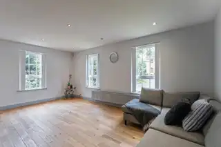 6 Glenview AvenueImage 6