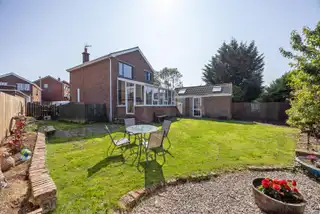 5 Burnthill GardensImage 25