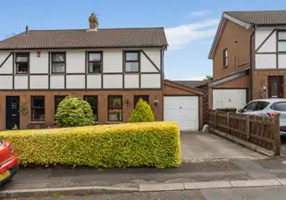 20 Beechgrove GardensImage 2