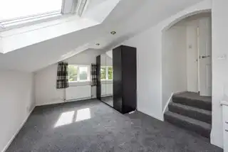 20 Dorchester GardensImage 22