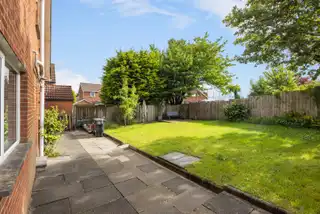 20 Dorchester GardensImage 25