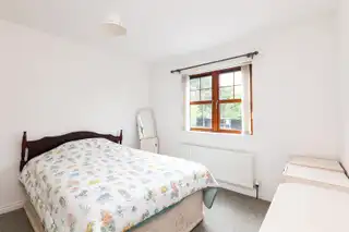 3 Hampton MewsImage 10