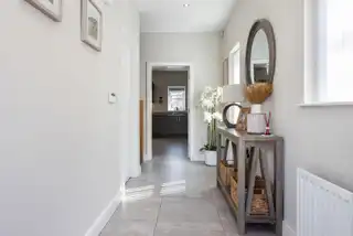 15 Belmont Hall WayImage 4