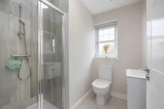 15 Belmont Hall WayImage 20