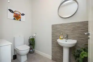 15 Belmont Hall WayImage 15