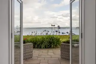 Shore RoadImage 17