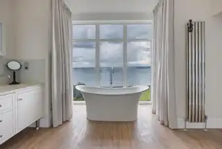 Shore RoadImage 26