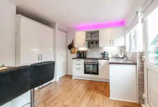 2 Fairhill DriveImage 9