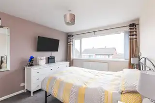 2 Fairhill DriveImage 13