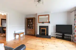 90 Elmfield RoadImage 5