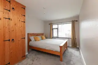 90 Elmfield RoadImage 14