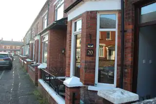 20 Lichfield AvenueImage 2