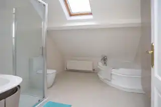60 Sherwood AvenueImage 18