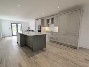 56 Tollymore RoadImage 9