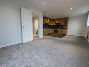 2 Lawnfield GroveImage 5