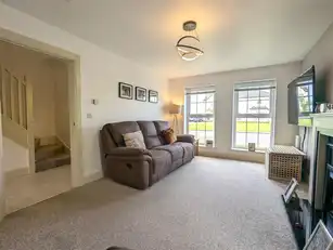 2 Forde GardensImage 5