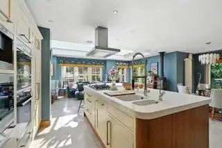 7 RiversideImage 14