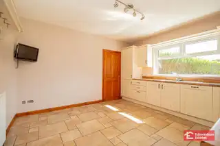 31 Riverview ParkImage 10