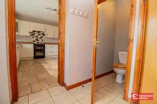 31 Riverview ParkImage 12