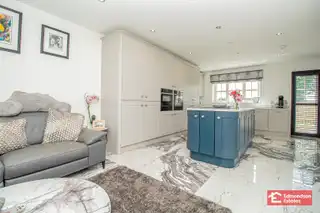 145 Carniny RoadImage 11