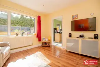 73 Firmount CrescentImage 7