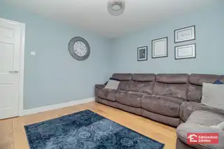 5 Sherwood AvenueImage 6