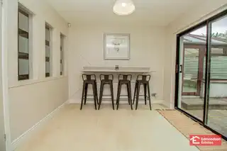 5 Sherwood AvenueImage 15
