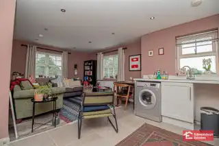 26 Carnwood HallImage 8