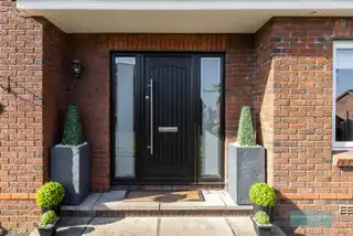8 Highfields CloseImage 2