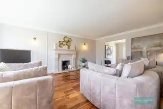 8 Highfields CloseImage 6
