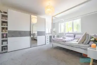8 Highfields CloseImage 40
