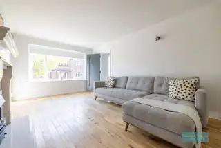 8 Highfields CloseImage 14