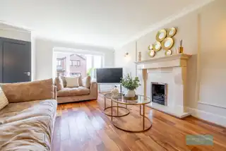 8 Highfields CloseImage 7