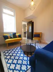 Room 4, 93 Bloomfield AvenueImage 11